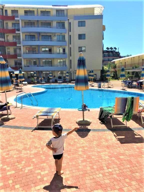 Central Plaza Apartment Сонячний Берег Екстер'єр фото